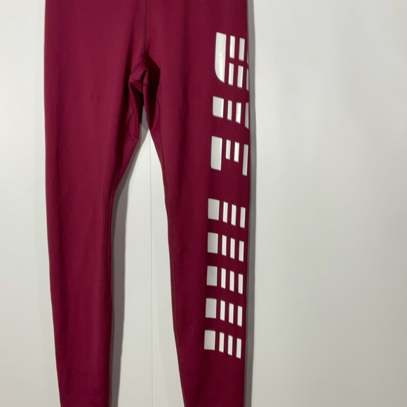 Doyoueven ‘Leave Your Mark’ maroon leggings; Nice! - Picture 5 of 11